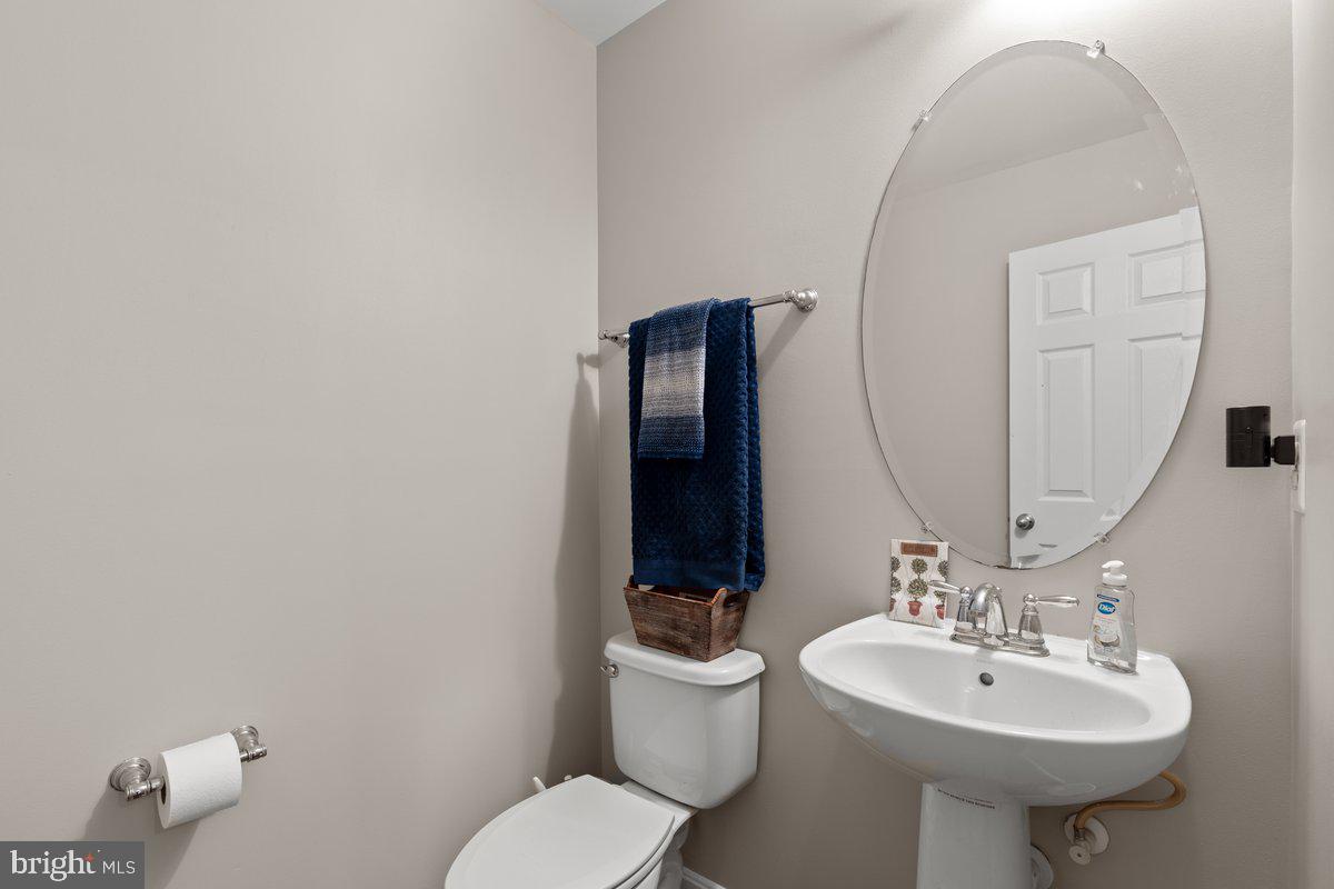 14006 BELLE AVE, CULPEPER, Virginia 22701, 4 Bedrooms Bedrooms, ,3 BathroomsBathrooms,Residential,For sale,14006 BELLE AVE,VACU2010158 MLS # VACU2010158