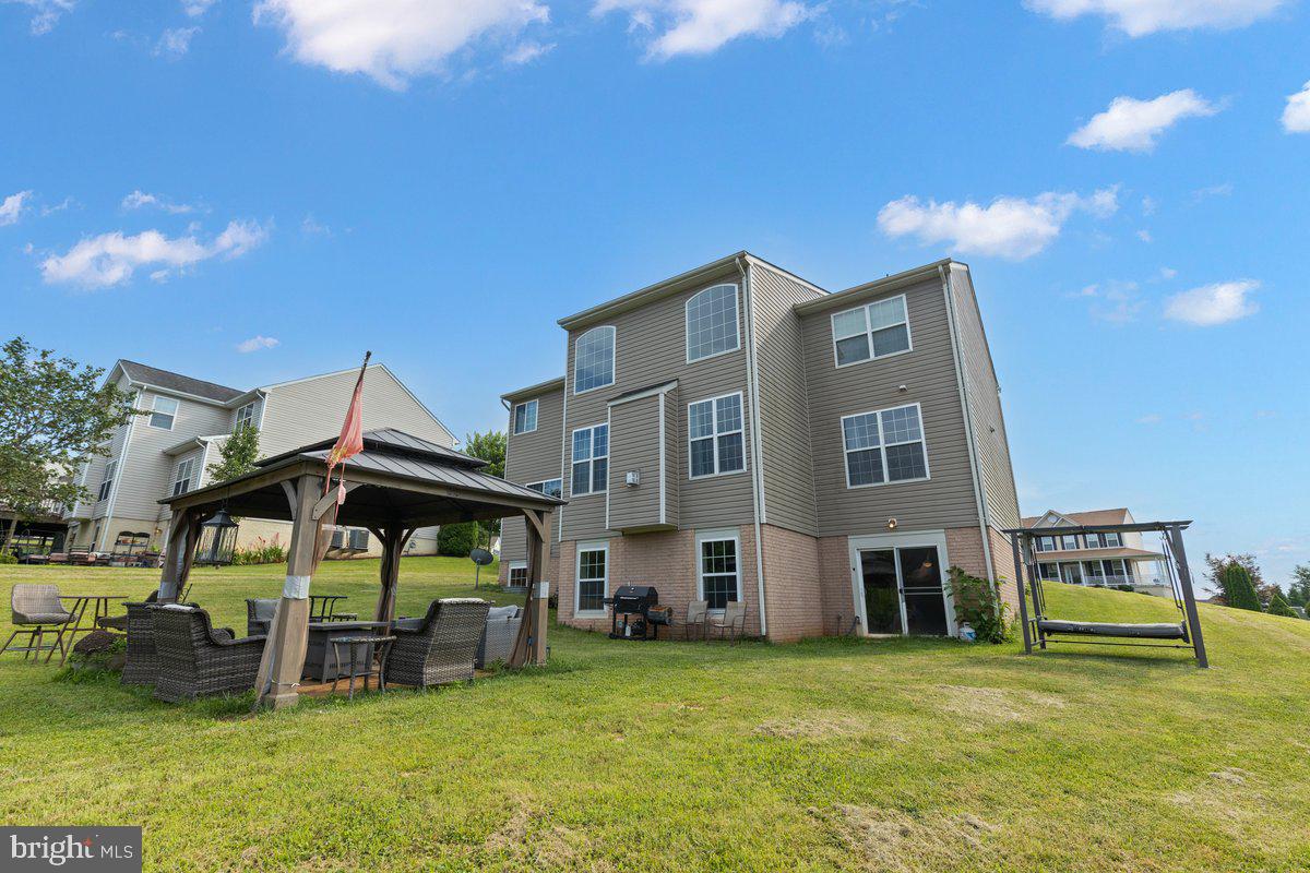14006 BELLE AVE, CULPEPER, Virginia 22701, 4 Bedrooms Bedrooms, ,3 BathroomsBathrooms,Residential,For sale,14006 BELLE AVE,VACU2010158 MLS # VACU2010158