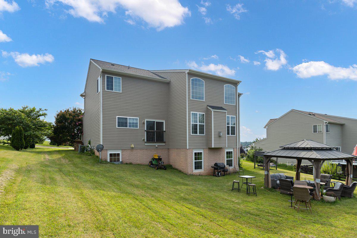 14006 BELLE AVE, CULPEPER, Virginia 22701, 4 Bedrooms Bedrooms, ,3 BathroomsBathrooms,Residential,For sale,14006 BELLE AVE,VACU2010158 MLS # VACU2010158