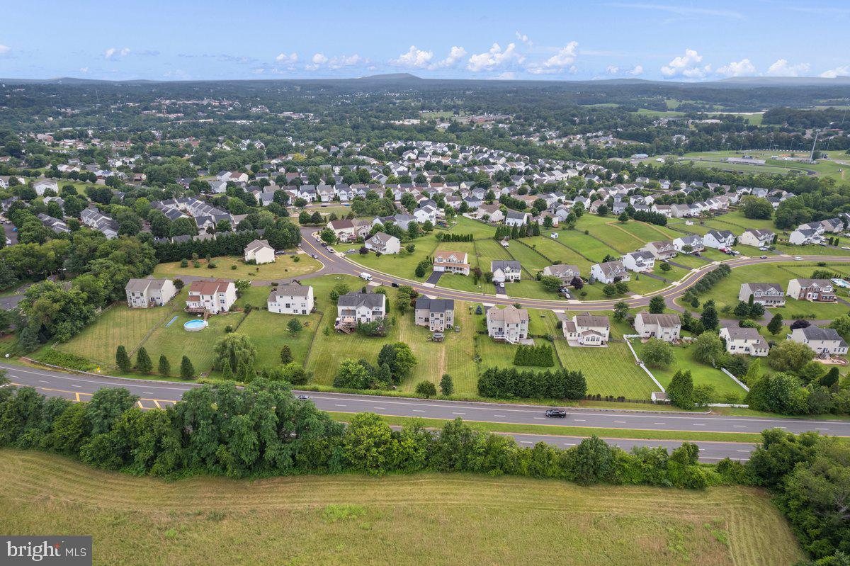 14006 BELLE AVE, CULPEPER, Virginia 22701, 4 Bedrooms Bedrooms, ,3 BathroomsBathrooms,Residential,For sale,14006 BELLE AVE,VACU2010158 MLS # VACU2010158