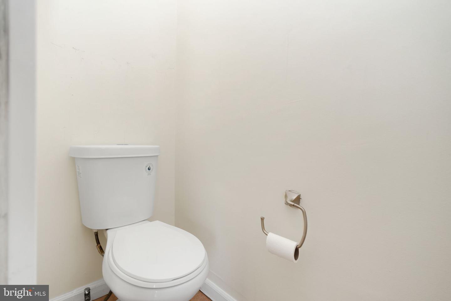 1209 6TH ST NE, WASHINGTON, District Of Columbia 20002, 6 Bedrooms Bedrooms, ,2 BathroomsBathrooms,Residential,For sale,1209 6TH ST NE,DCDC2196184 MLS # DCDC2196184