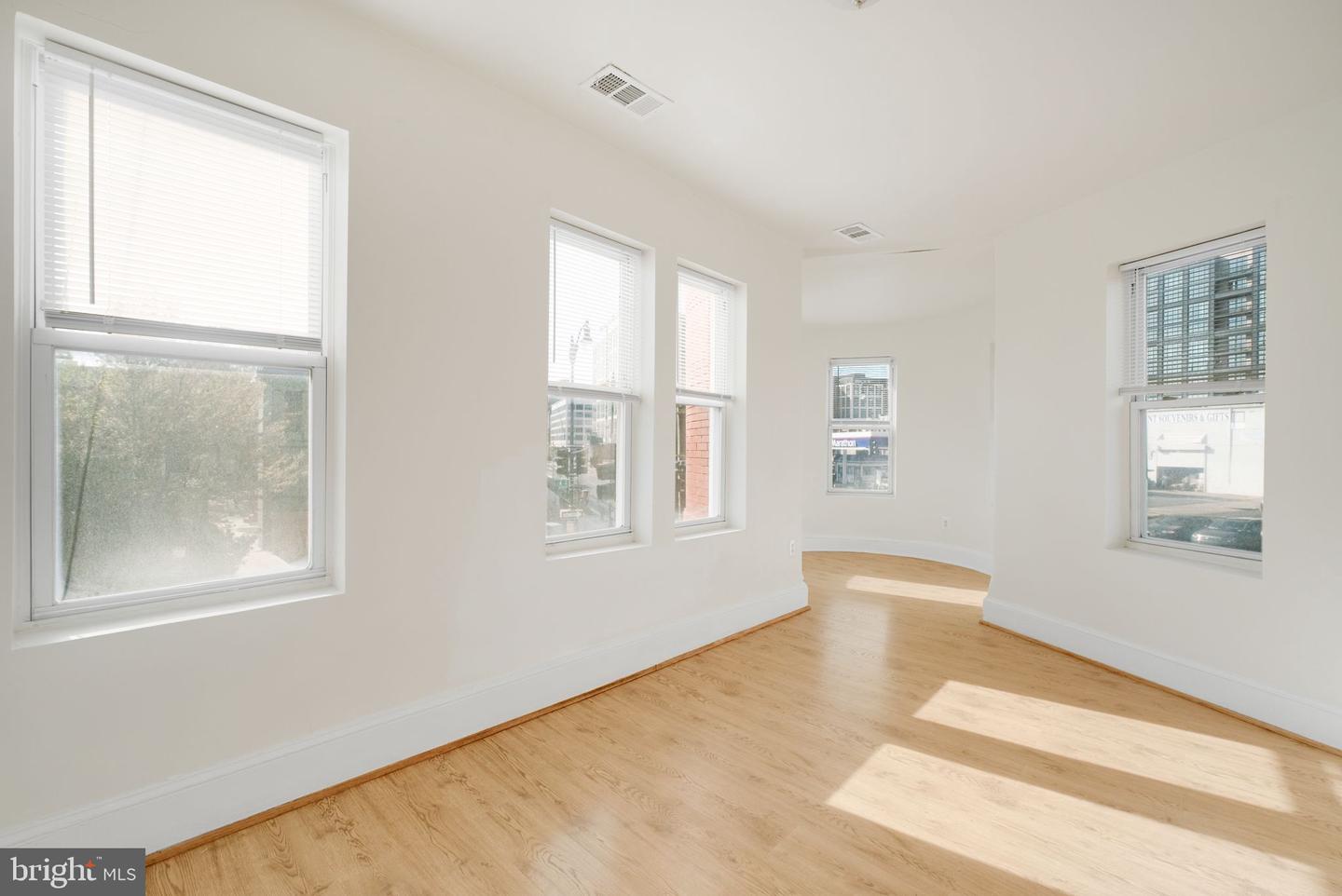 1209 6TH ST NE, WASHINGTON, District Of Columbia 20002, 6 Bedrooms Bedrooms, ,2 BathroomsBathrooms,Residential,For sale,1209 6TH ST NE,DCDC2196184 MLS # DCDC2196184
