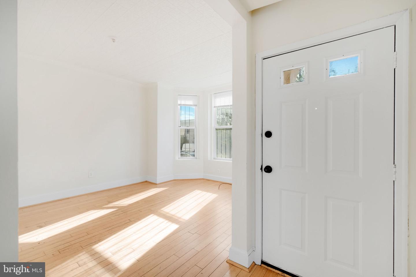 1209 6TH ST NE, WASHINGTON, District Of Columbia 20002, 6 Bedrooms Bedrooms, ,2 BathroomsBathrooms,Residential,For sale,1209 6TH ST NE,DCDC2196184 MLS # DCDC2196184