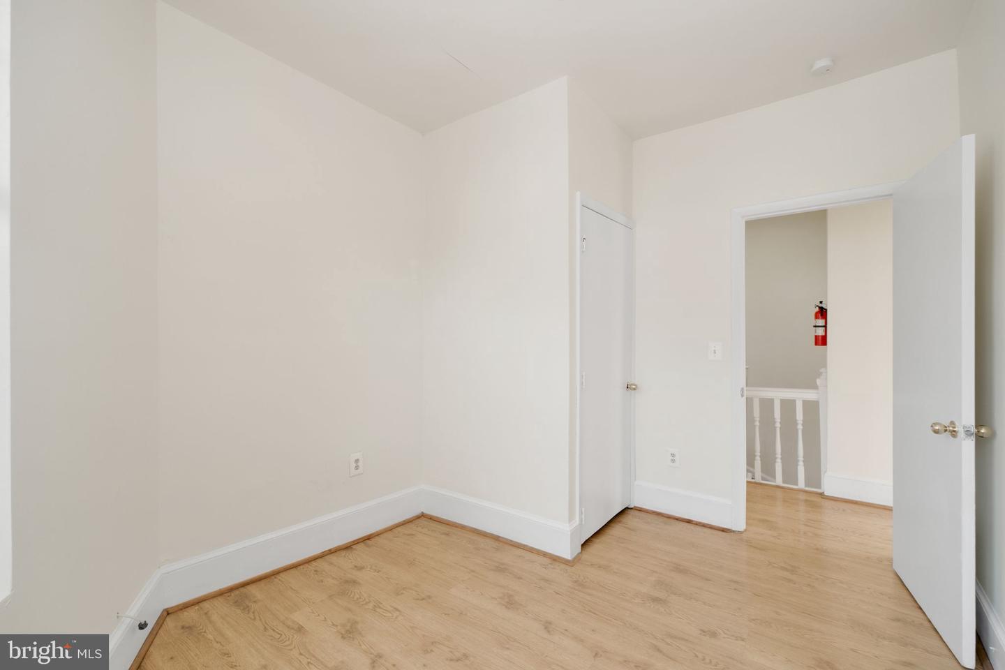 1209 6TH ST NE, WASHINGTON, District Of Columbia 20002, 6 Bedrooms Bedrooms, ,2 BathroomsBathrooms,Residential,For sale,1209 6TH ST NE,DCDC2196184 MLS # DCDC2196184