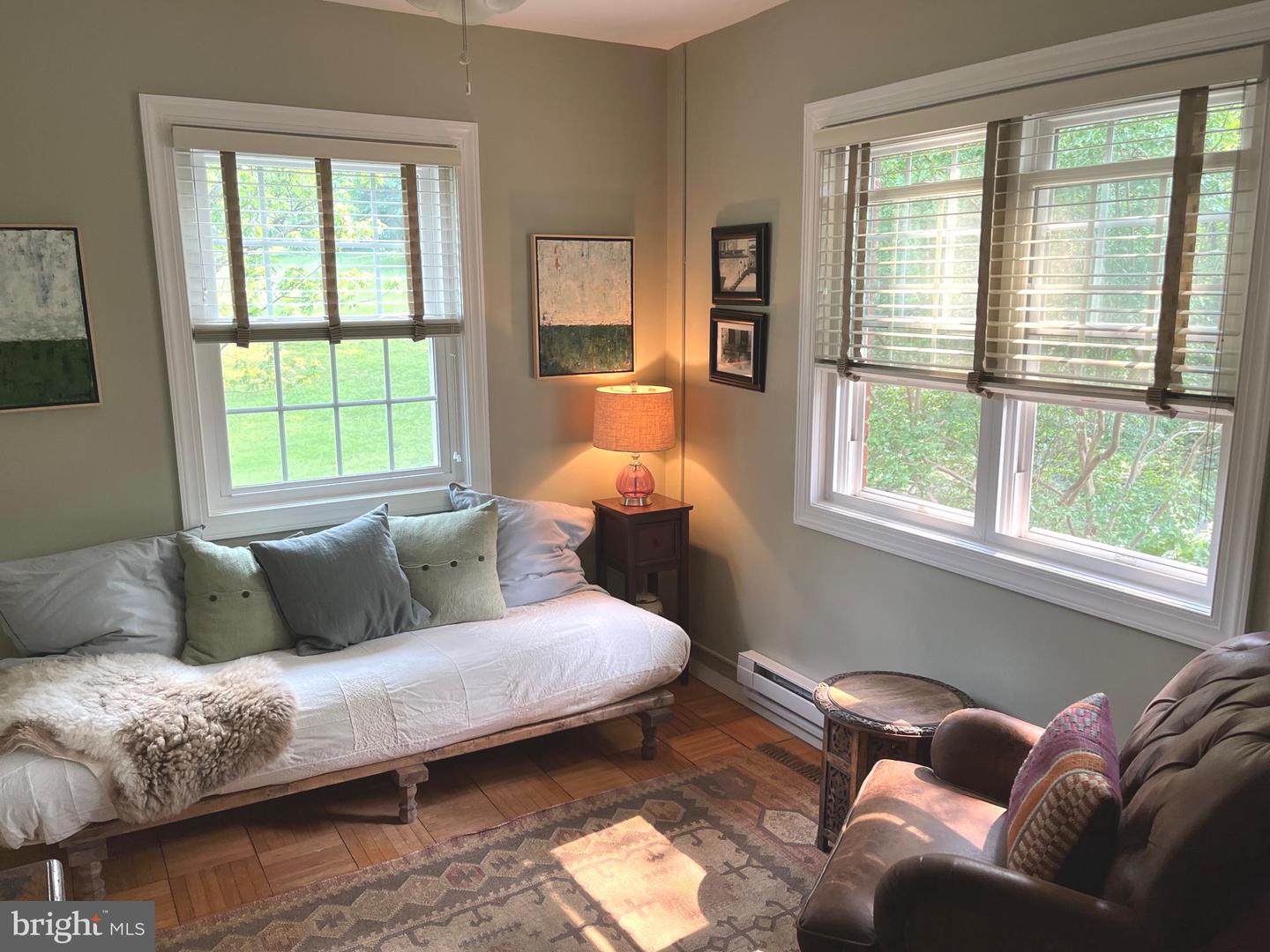 3300 VALLEY DR, ALEXANDRIA, Virginia 22302, 1 Bedroom Bedrooms, ,1 BathroomBathrooms,Residential,For sale,3300 VALLEY DR,VAAX2044624 MLS # VAAX2044624