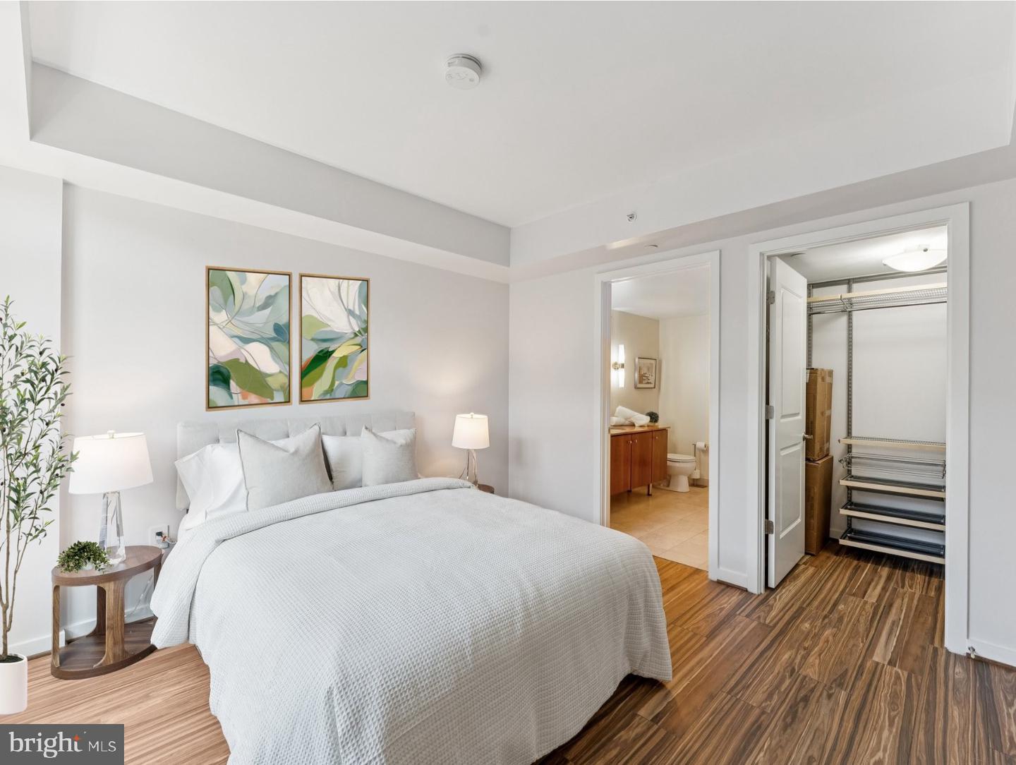 1025 1ST ST SE #1212, WASHINGTON, District Of Columbia 20003, 2 Bedrooms Bedrooms, ,2 BathroomsBathrooms,Residential,For sale,1025 1ST ST SE #1212,DCDC2200752 MLS # DCDC2200752