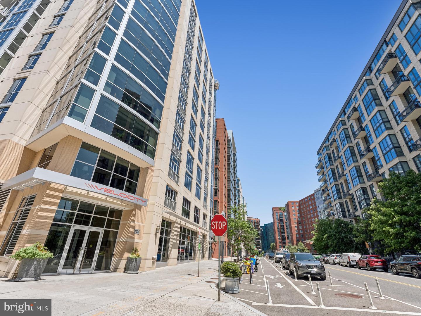 1025 1ST ST SE #1212, WASHINGTON, District Of Columbia 20003, 2 Bedrooms Bedrooms, ,2 BathroomsBathrooms,Residential,For sale,1025 1ST ST SE #1212,DCDC2200752 MLS # DCDC2200752