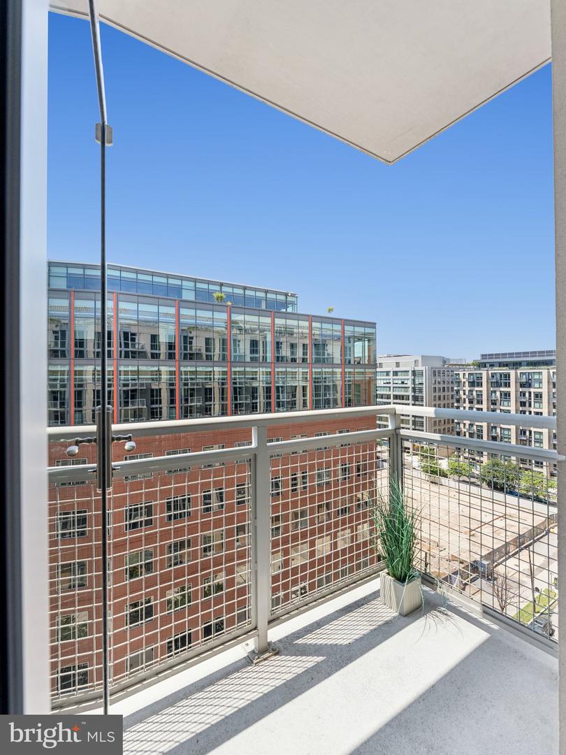 1025 1ST ST SE #1212, WASHINGTON, District Of Columbia 20003, 2 Bedrooms Bedrooms, ,2 BathroomsBathrooms,Residential,For sale,1025 1ST ST SE #1212,DCDC2200752 MLS # DCDC2200752