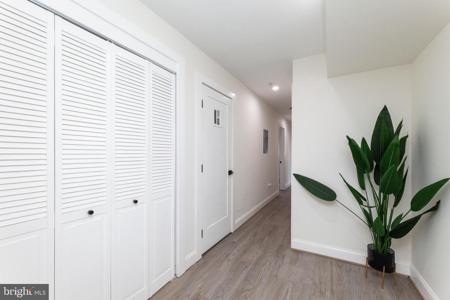 734 KENYON ST NW #2, WASHINGTON, District Of Columbia 20010, 4 Bedrooms Bedrooms, ,3 BathroomsBathrooms,Residential,For sale,734 KENYON ST NW #2,DCDC2204610 MLS # DCDC2204610