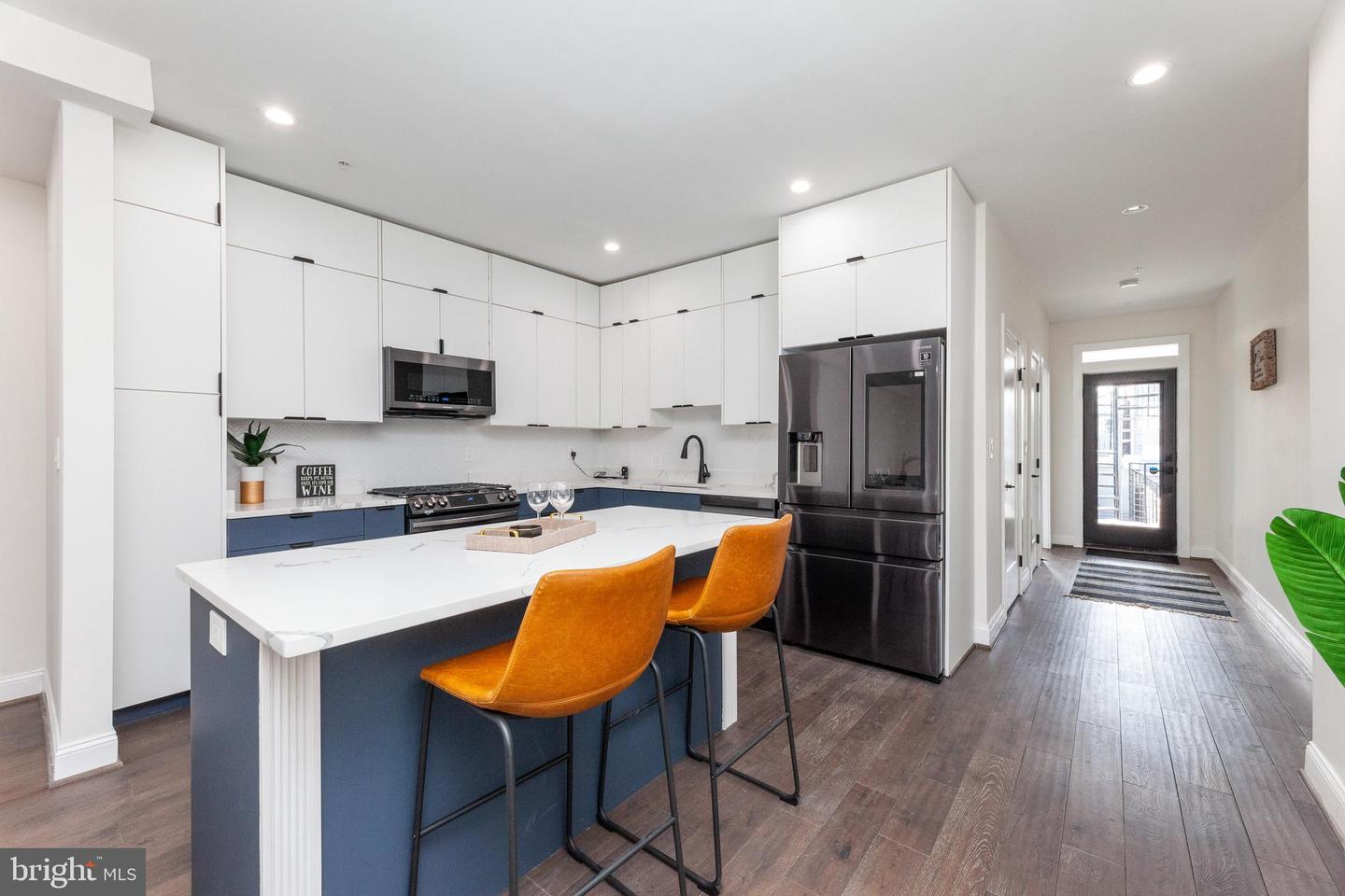 734 KENYON ST NW #2, WASHINGTON, District Of Columbia 20010, 4 Bedrooms Bedrooms, ,3 BathroomsBathrooms,Residential,For sale,734 KENYON ST NW #2,DCDC2204610 MLS # DCDC2204610