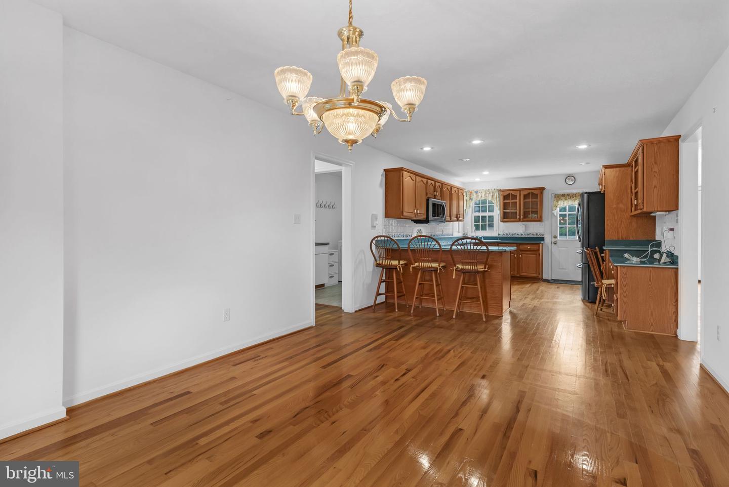 101 WINTERBERRY CT, WINCHESTER, Virginia 22602, 4 Bedrooms Bedrooms, ,3 BathroomsBathrooms,Residential,For sale,101 WINTERBERRY CT,VAFV2034788 MLS # VAFV2034788