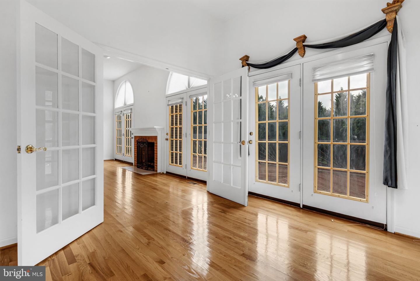 101 WINTERBERRY CT, WINCHESTER, Virginia 22602, 4 Bedrooms Bedrooms, ,3 BathroomsBathrooms,Residential,For sale,101 WINTERBERRY CT,VAFV2034788 MLS # VAFV2034788