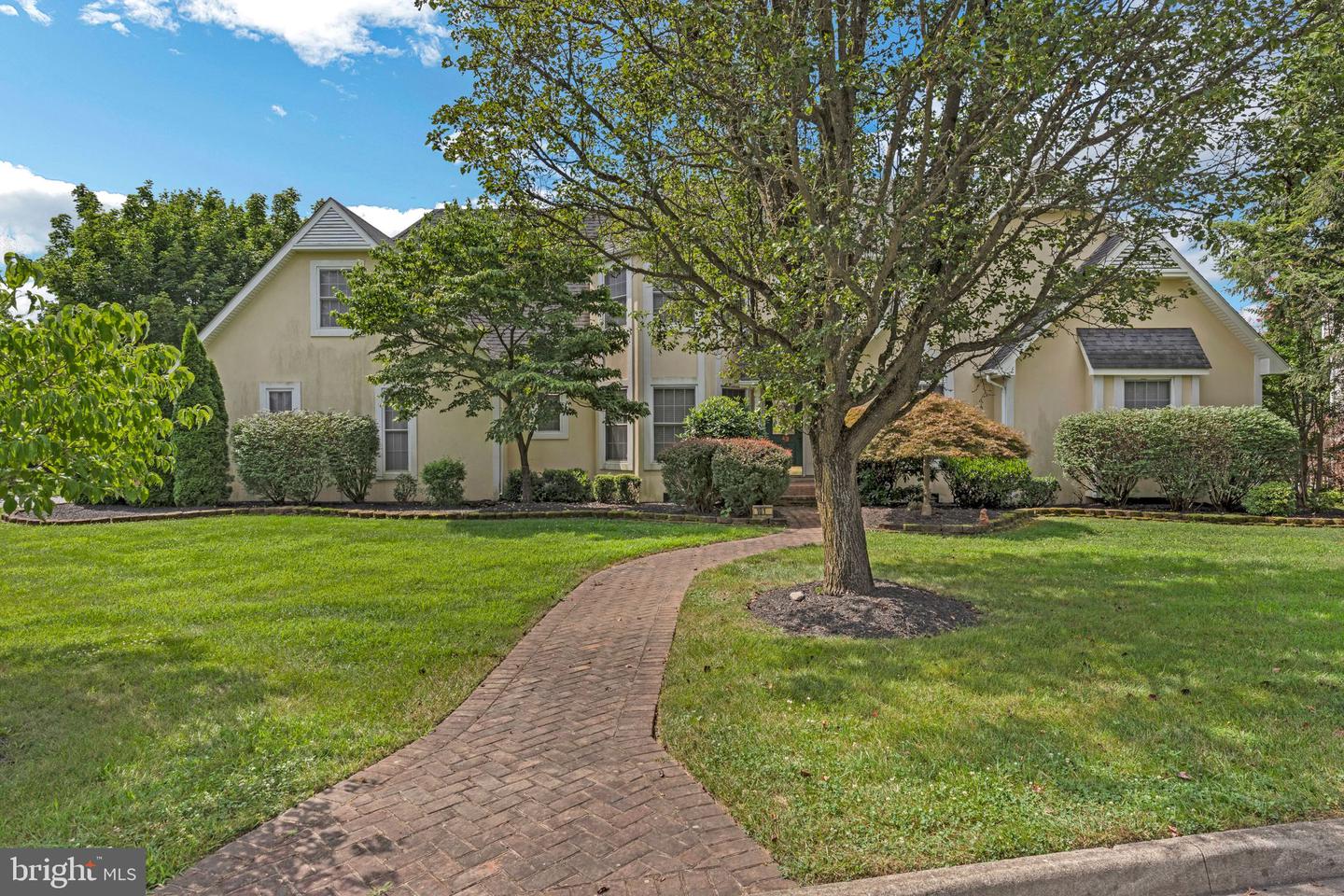 101 WINTERBERRY CT, WINCHESTER, Virginia 22602, 4 Bedrooms Bedrooms, ,3 BathroomsBathrooms,Residential,For sale,101 WINTERBERRY CT,VAFV2034788 MLS # VAFV2034788