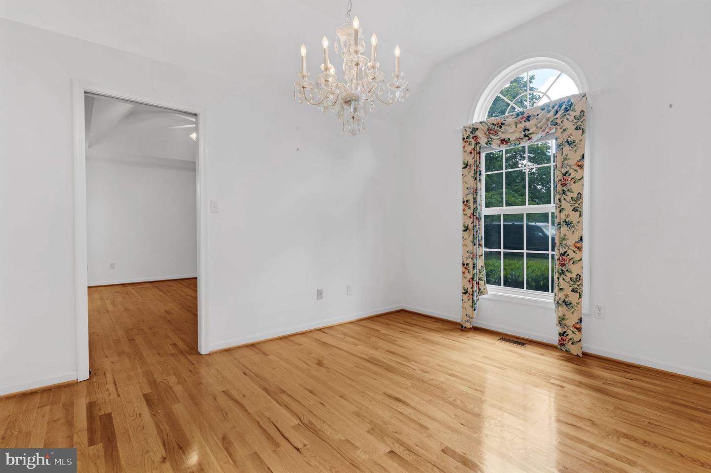 101 WINTERBERRY CT, WINCHESTER, Virginia 22602, 4 Bedrooms Bedrooms, ,3 BathroomsBathrooms,Residential,For sale,101 WINTERBERRY CT,VAFV2034788 MLS # VAFV2034788