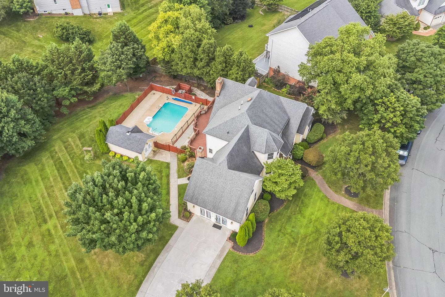 101 WINTERBERRY CT, WINCHESTER, Virginia 22602, 4 Bedrooms Bedrooms, ,3 BathroomsBathrooms,Residential,For sale,101 WINTERBERRY CT,VAFV2034788 MLS # VAFV2034788
