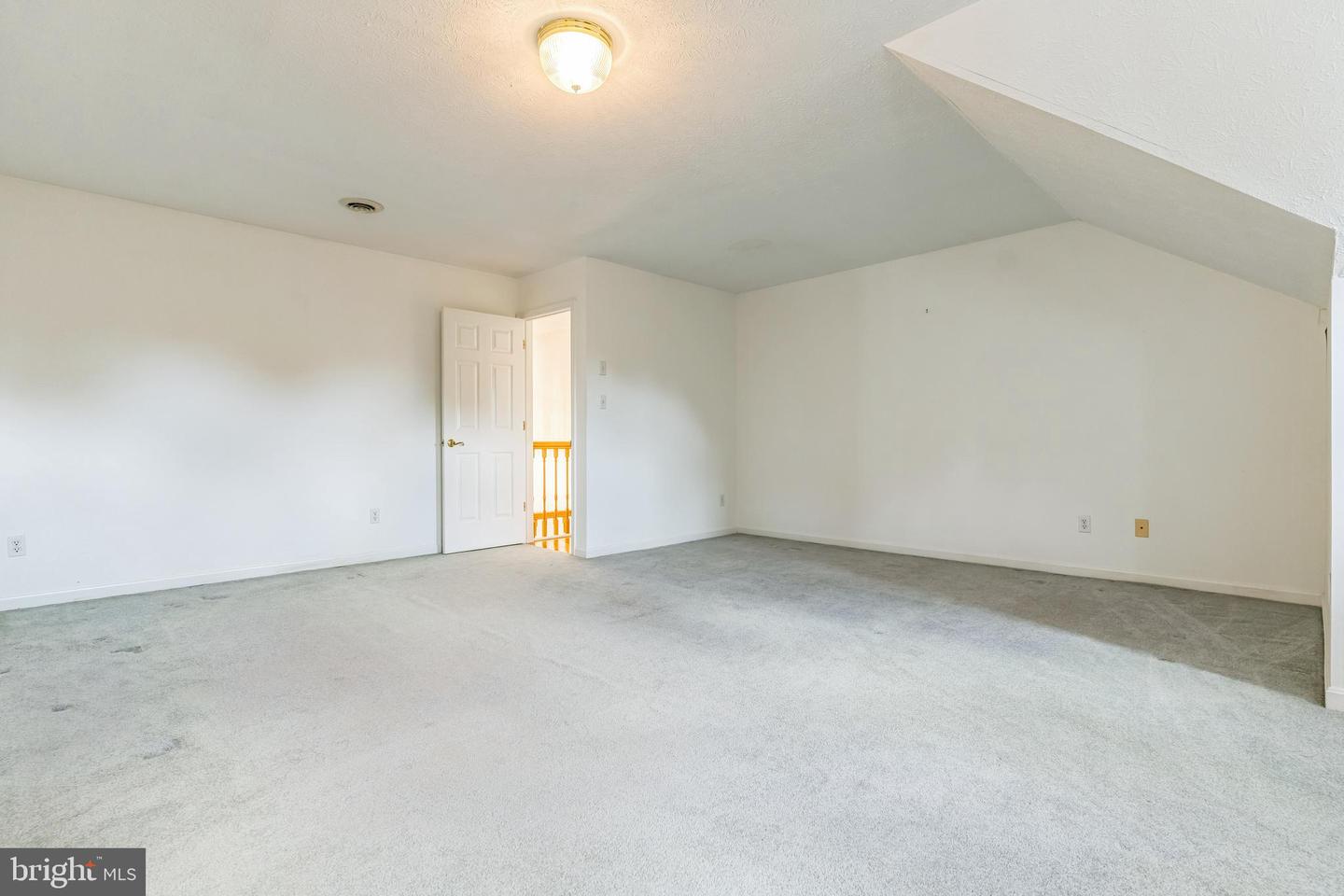 101 WINTERBERRY CT, WINCHESTER, Virginia 22602, 4 Bedrooms Bedrooms, ,3 BathroomsBathrooms,Residential,For sale,101 WINTERBERRY CT,VAFV2034788 MLS # VAFV2034788