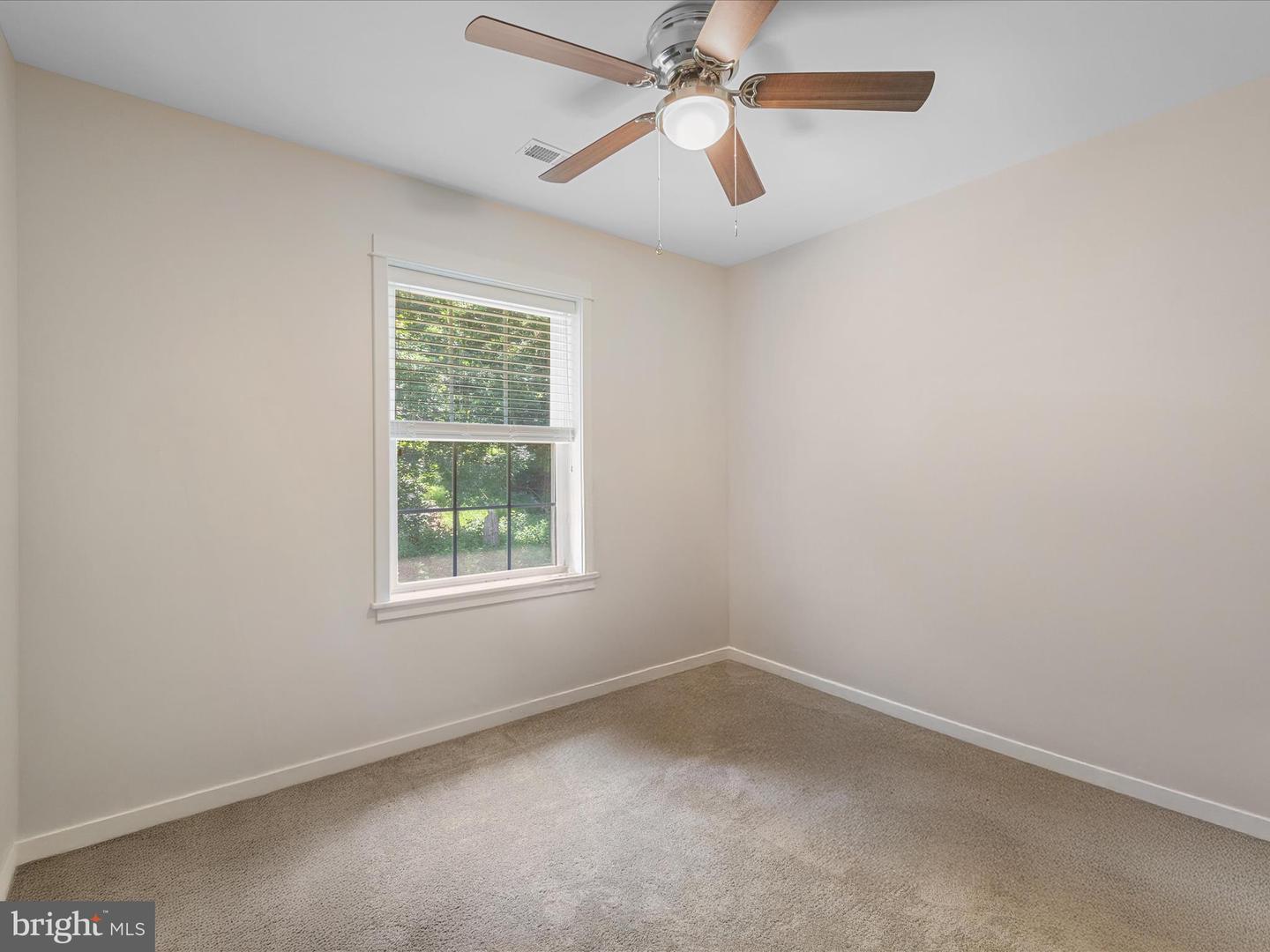 231 GREENFIELD RD, FRONT ROYAL, Virginia 22630, 3 Bedrooms Bedrooms, ,2 BathroomsBathrooms,Residential,For sale,231 GREENFIELD RD,VAWR2011440 MLS # VAWR2011440