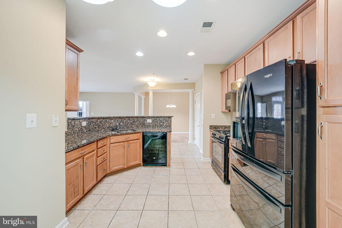 9711 HANDERSON PL #UNIT 206, MANASSAS PARK, Virginia 20111, 2 Bedrooms Bedrooms, ,2 BathroomsBathrooms,Residential,For sale,9711 HANDERSON PL #UNIT 206,VAMP2003124 MLS # VAMP2003124