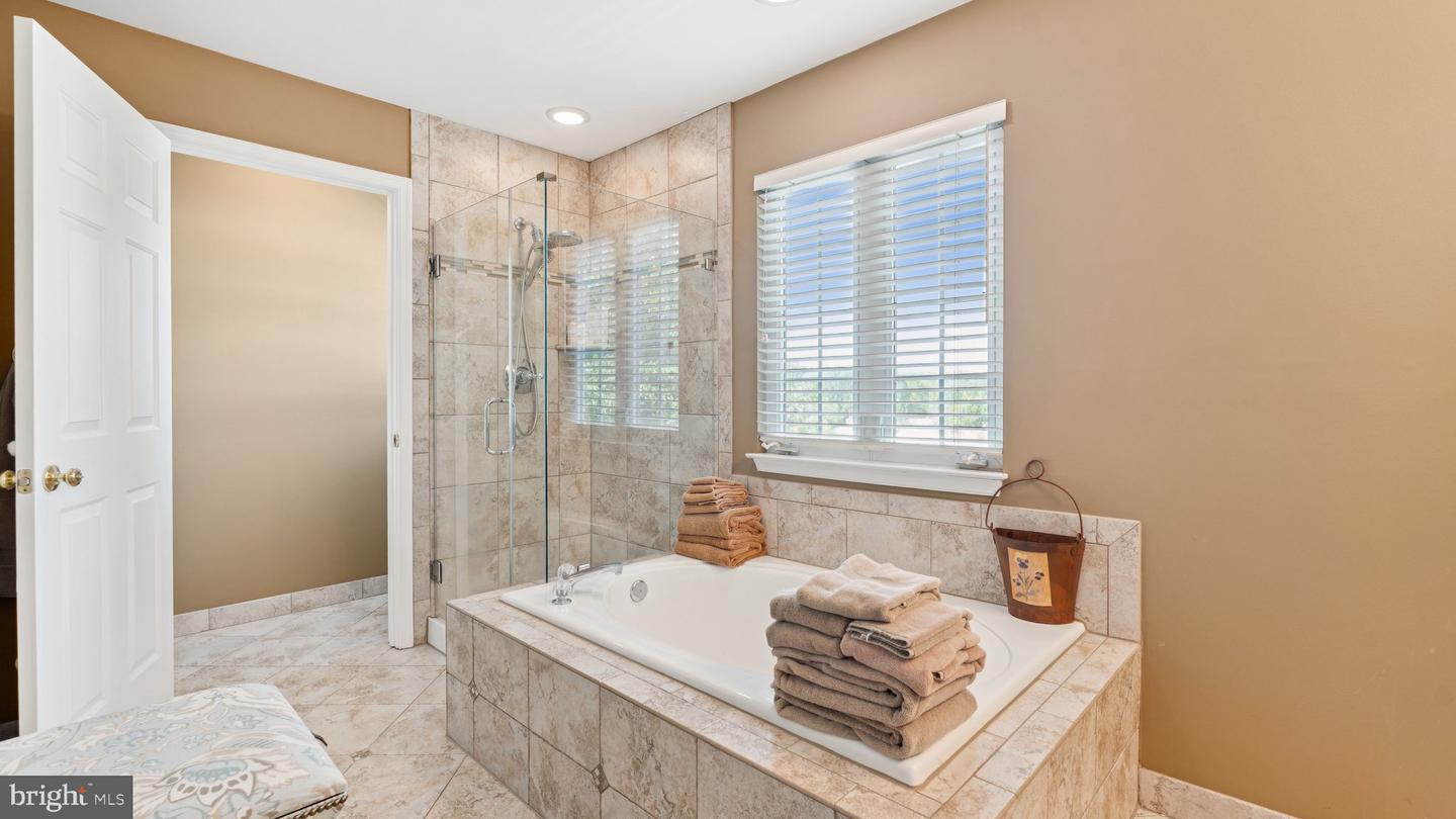 3801 CARLYLE CT, FREDERICKSBURG, Virginia 22408, 4 Bedrooms Bedrooms, ,3 BathroomsBathrooms,Residential,For sale,3801 CARLYLE CT,VASP2034248 MLS # VASP2034248