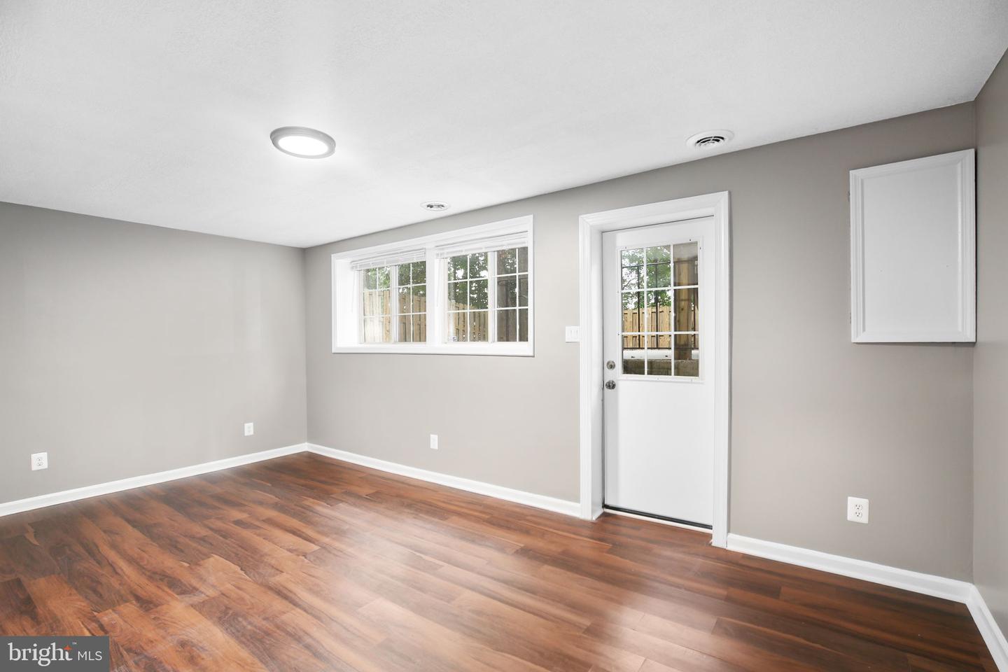 110 RIDGECREST CT, STAFFORD, Virginia 22554, 2 Bedrooms Bedrooms, ,2 BathroomsBathrooms,Residential,For sale,110 RIDGECREST CT,VAST2040366 MLS # VAST2040366