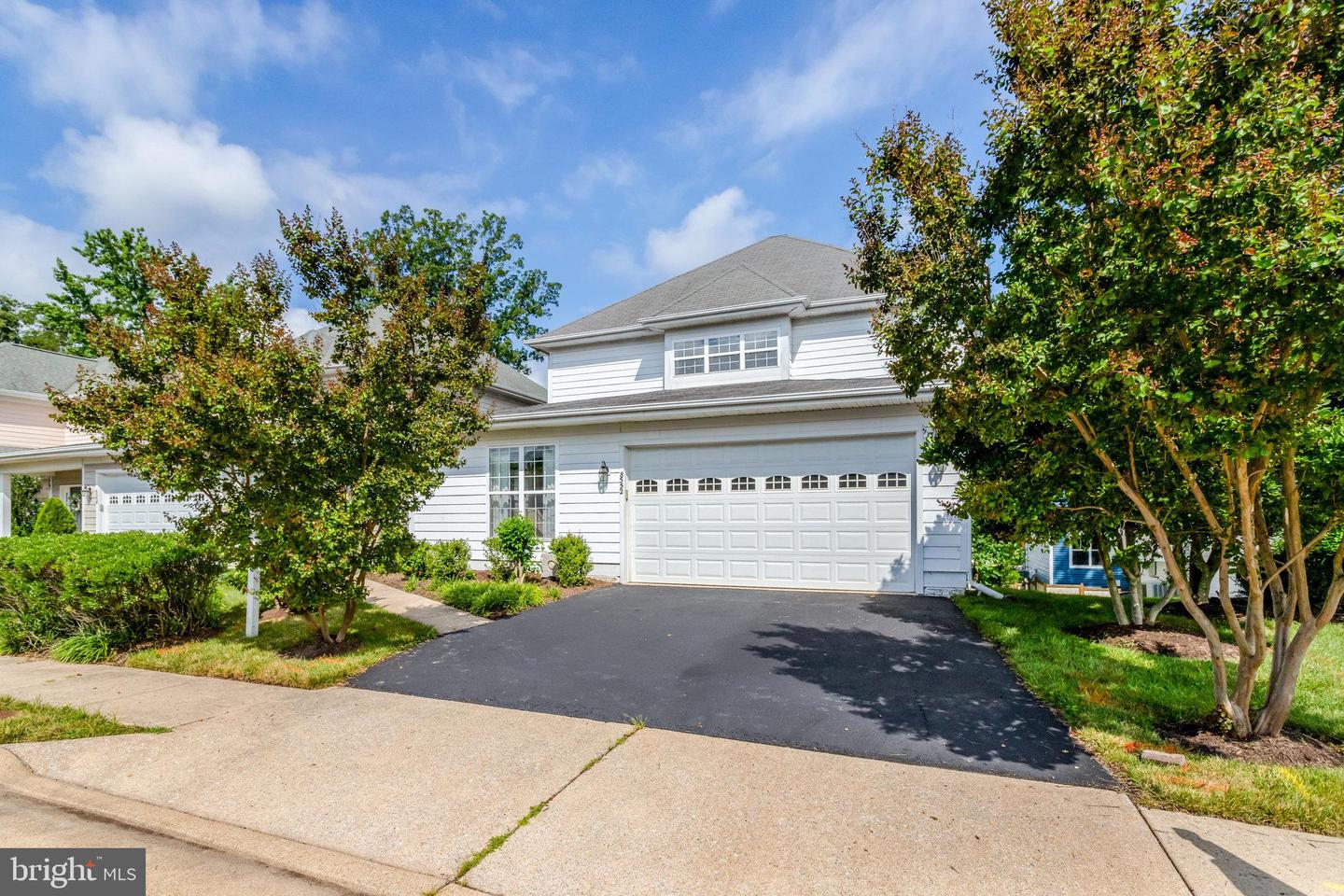 8552 BAUER CIR, SPRINGFIELD, Virginia 22152, 4 Bedrooms Bedrooms, ,3 BathroomsBathrooms,Residential,For sale,8552 BAUER CIR,VAFX2252712 MLS # VAFX2252712