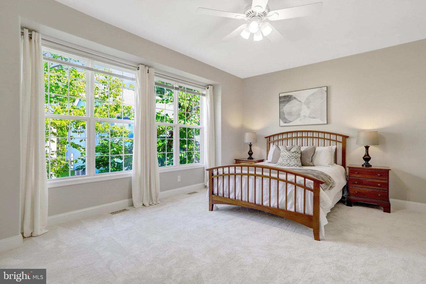 8552 BAUER CIR, SPRINGFIELD, Virginia 22152, 4 Bedrooms Bedrooms, ,3 BathroomsBathrooms,Residential,For sale,8552 BAUER CIR,VAFX2252712 MLS # VAFX2252712