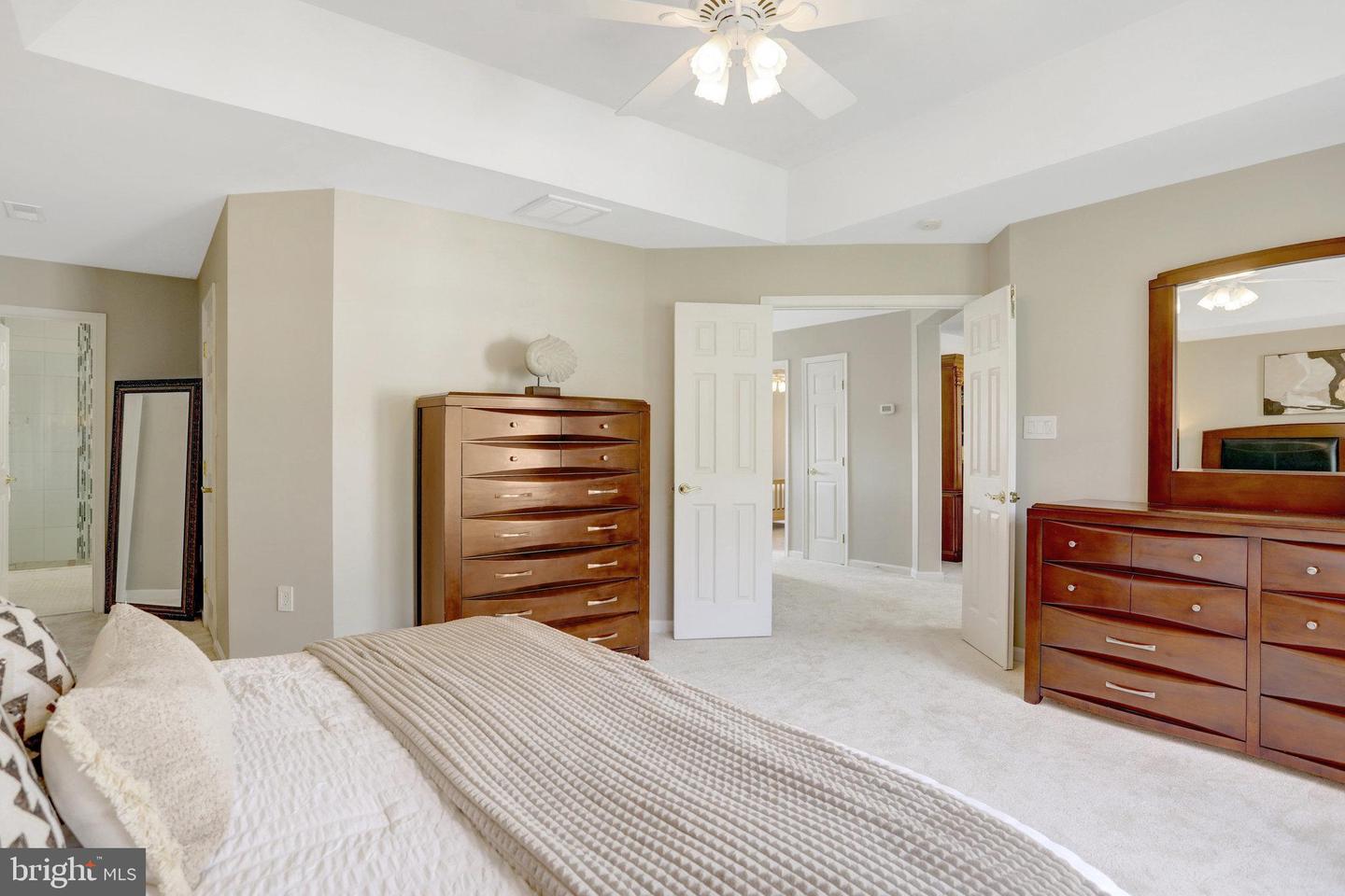 8552 BAUER CIR, SPRINGFIELD, Virginia 22152, 4 Bedrooms Bedrooms, ,3 BathroomsBathrooms,Residential,For sale,8552 BAUER CIR,VAFX2252712 MLS # VAFX2252712