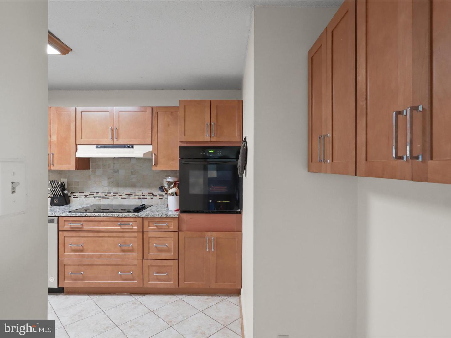 205 YOAKUM PKWY #1020, ALEXANDRIA, Virginia 22304, 2 Bedrooms Bedrooms, ,1 BathroomBathrooms,Residential,For sale,205 YOAKUM PKWY #1020,VAAX2047102 MLS # VAAX2047102