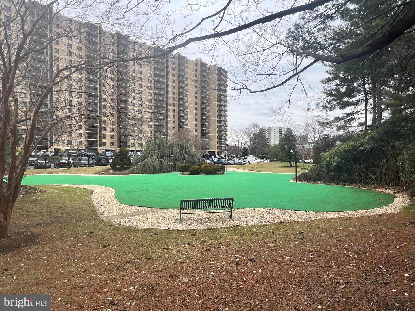 205 YOAKUM PKWY #1020, ALEXANDRIA, Virginia 22304, 2 Bedrooms Bedrooms, ,1 BathroomBathrooms,Residential,For sale,205 YOAKUM PKWY #1020,VAAX2047102 MLS # VAAX2047102