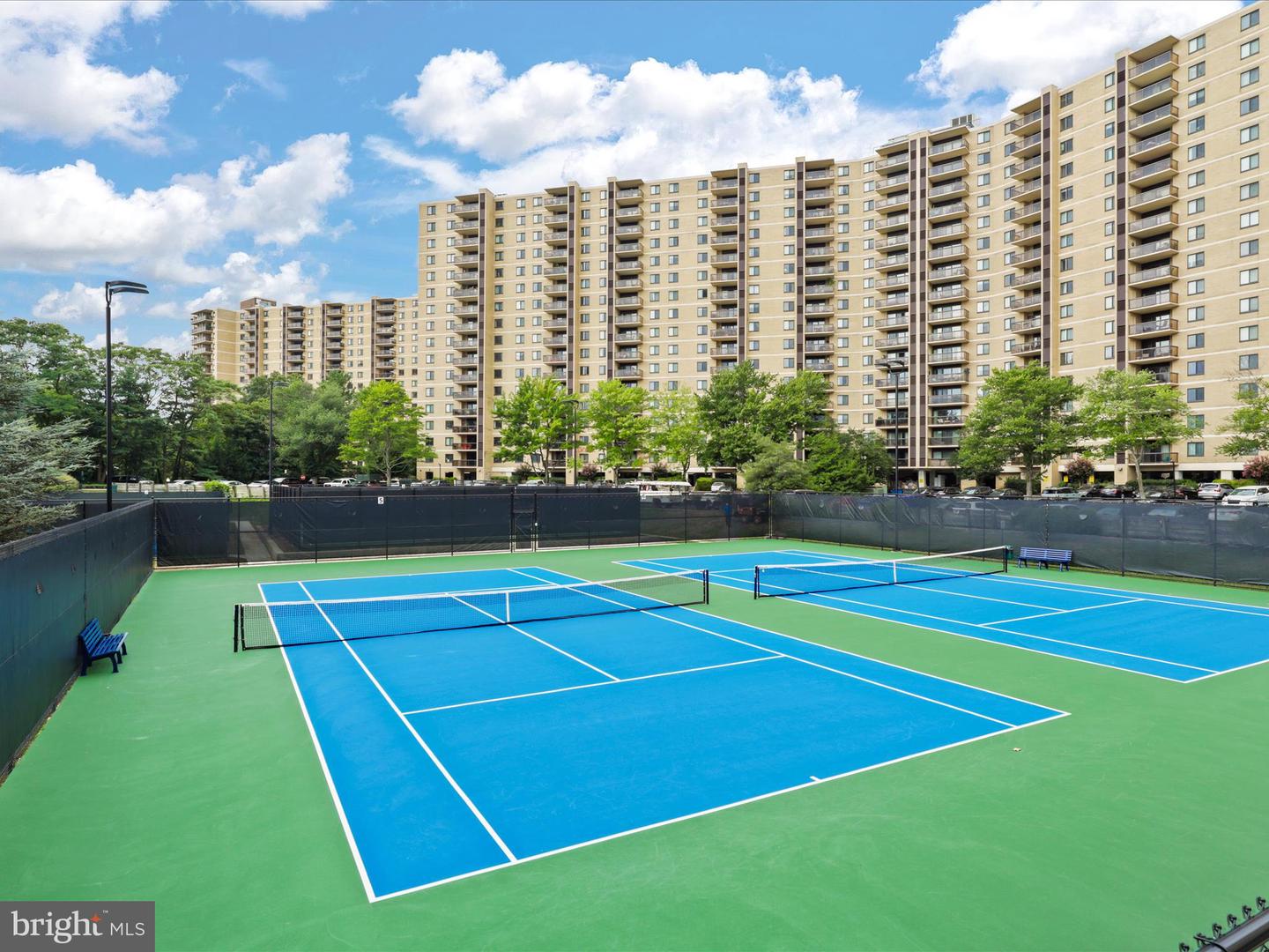205 YOAKUM PKWY #1020, ALEXANDRIA, Virginia 22304, 2 Bedrooms Bedrooms, ,1 BathroomBathrooms,Residential,For sale,205 YOAKUM PKWY #1020,VAAX2047102 MLS # VAAX2047102