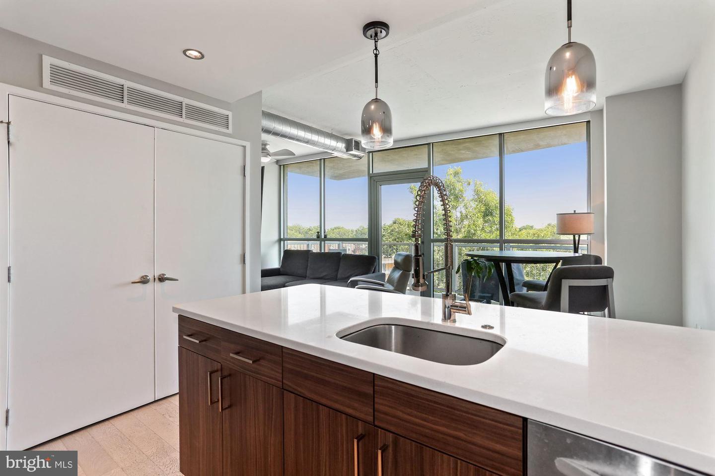 3409 WILSON BLVD #513, ARLINGTON, Virginia 22201, 1 Bedroom Bedrooms, ,1 BathroomBathrooms,Residential,For sale,3409 WILSON BLVD #513,VAAR2060272 MLS # VAAR2060272