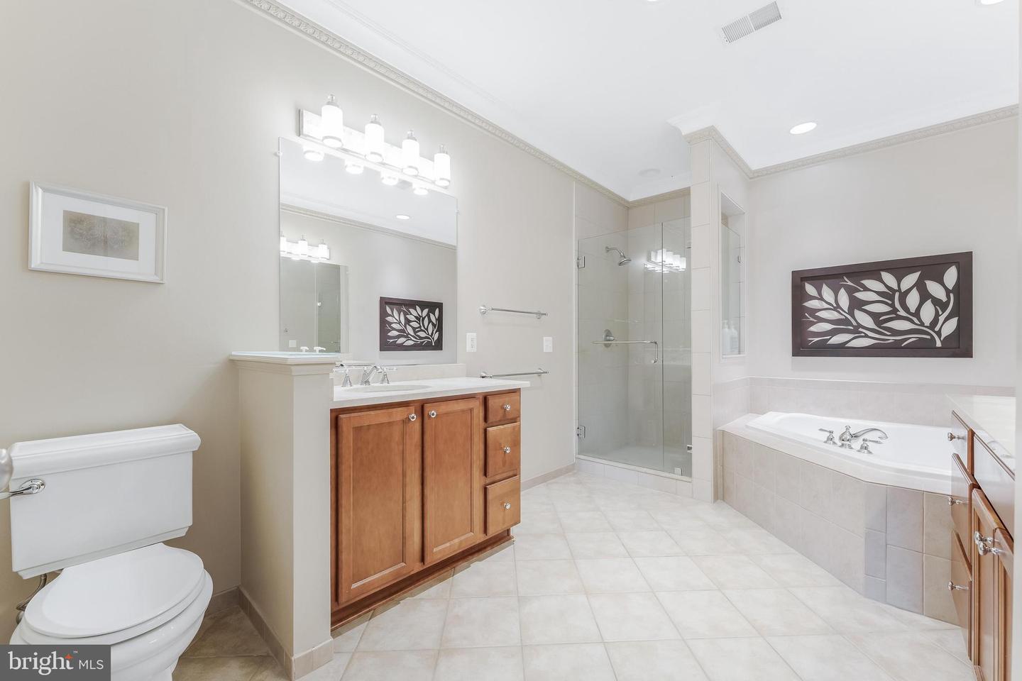 2122 MCCONVEY PL, FALLS CHURCH, Virginia 22043, 4 Bedrooms Bedrooms, ,3 BathroomsBathrooms,Residential,For sale,2122 MCCONVEY PL,VAFX2253850 MLS # VAFX2253850