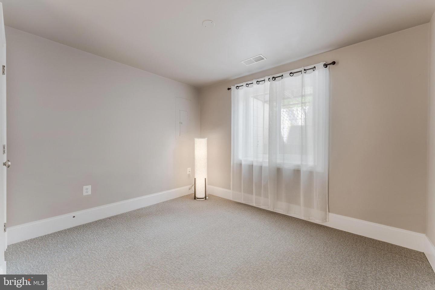 2122 MCCONVEY PL, FALLS CHURCH, Virginia 22043, 4 Bedrooms Bedrooms, ,3 BathroomsBathrooms,Residential,For sale,2122 MCCONVEY PL,VAFX2253850 MLS # VAFX2253850