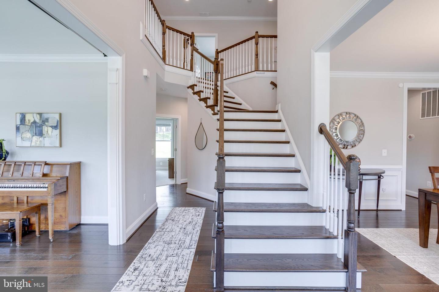 3139 SILVAN WOODS DR, FAIRFAX, Virginia 22031, 7 Bedrooms Bedrooms, ,5 BathroomsBathrooms,Residential,For sale,3139 SILVAN WOODS DR,VAFX2253910 MLS # VAFX2253910