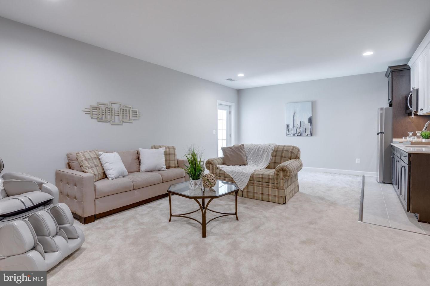 3139 SILVAN WOODS DR, FAIRFAX, Virginia 22031, 7 Bedrooms Bedrooms, ,5 BathroomsBathrooms,Residential,For sale,3139 SILVAN WOODS DR,VAFX2253910 MLS # VAFX2253910