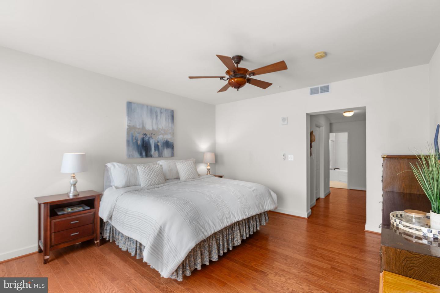 485 HARBOR SIDE ST #310, WOODBRIDGE, Virginia 22191, 2 Bedrooms Bedrooms, ,2 BathroomsBathrooms,Residential,For sale,485 HARBOR SIDE ST #310,VAPW2098762 MLS # VAPW2098762