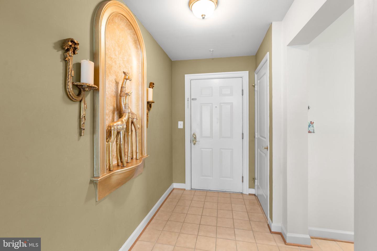 485 HARBOR SIDE ST #310, WOODBRIDGE, Virginia 22191, 2 Bedrooms Bedrooms, ,2 BathroomsBathrooms,Residential,For sale,485 HARBOR SIDE ST #310,VAPW2098762 MLS # VAPW2098762