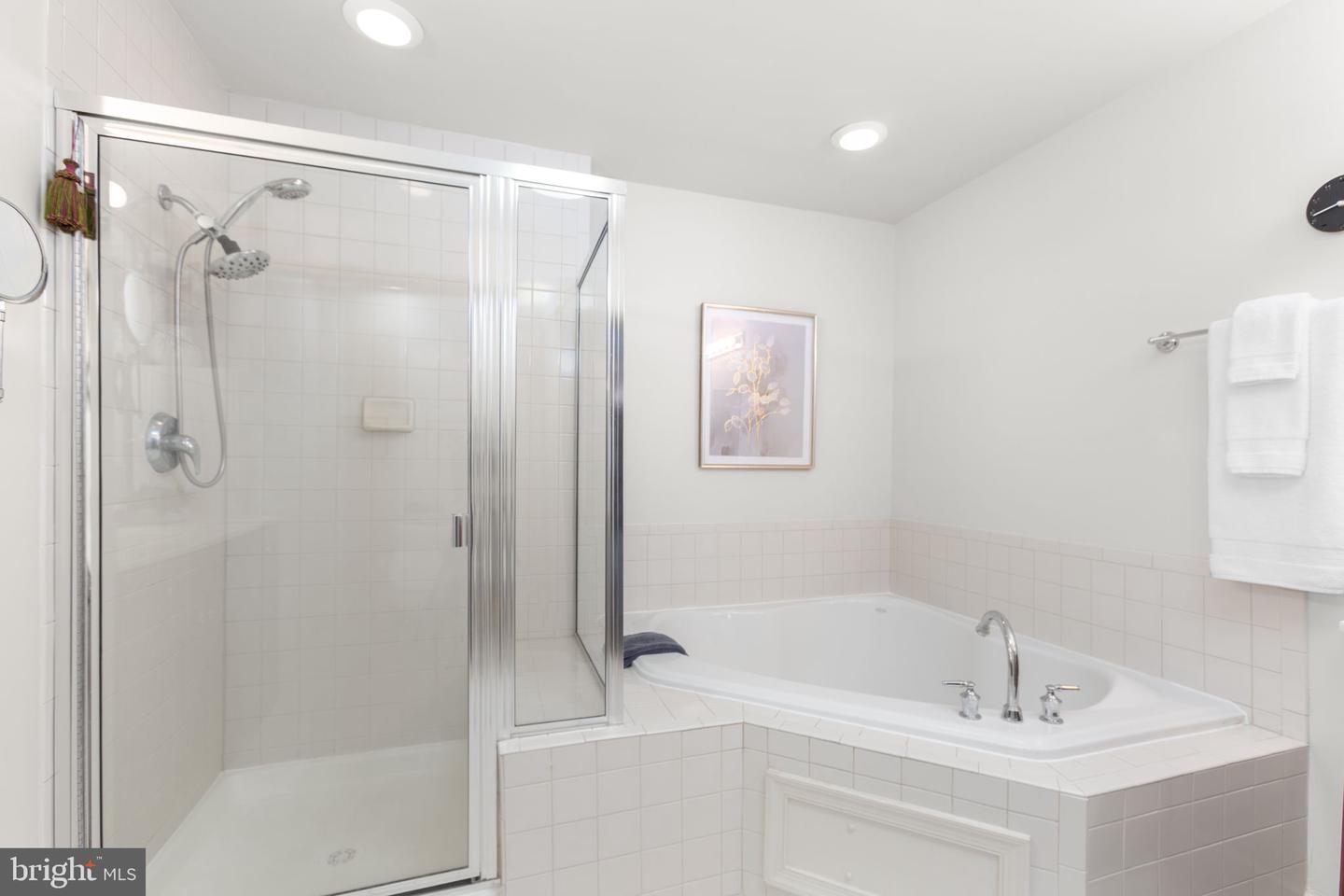 485 HARBOR SIDE ST #310, WOODBRIDGE, Virginia 22191, 2 Bedrooms Bedrooms, ,2 BathroomsBathrooms,Residential,For sale,485 HARBOR SIDE ST #310,VAPW2098762 MLS # VAPW2098762