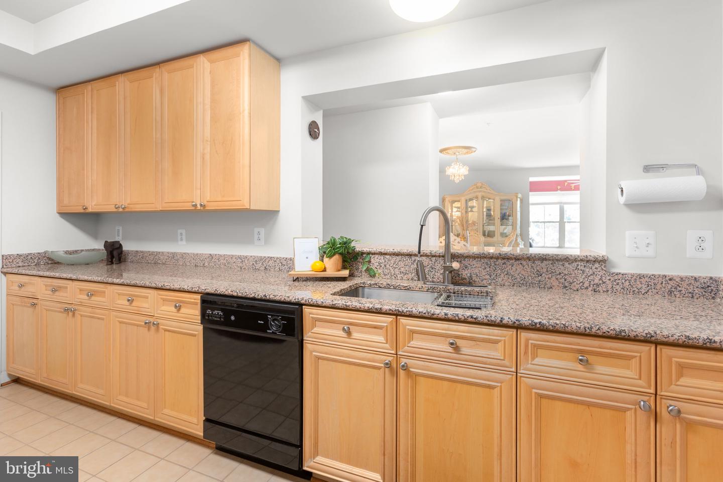 485 HARBOR SIDE ST #310, WOODBRIDGE, Virginia 22191, 2 Bedrooms Bedrooms, ,2 BathroomsBathrooms,Residential,For sale,485 HARBOR SIDE ST #310,VAPW2098762 MLS # VAPW2098762