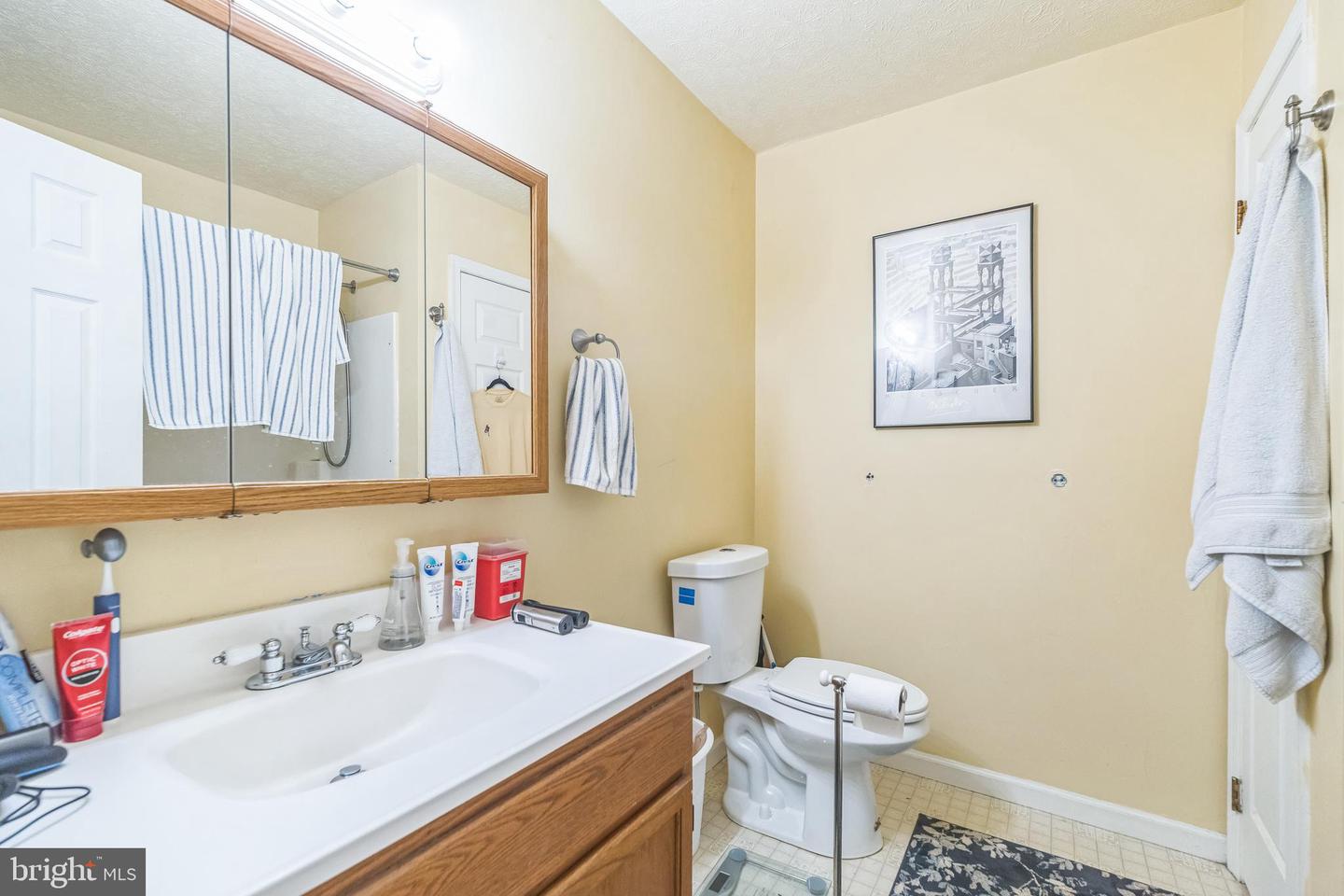 203 PEMBRIDGE DR, WINCHESTER, Virginia 22602, 5 Bedrooms Bedrooms, ,2 BathroomsBathrooms,Residential,For sale,203 PEMBRIDGE DR,VAFV2035360 MLS # VAFV2035360