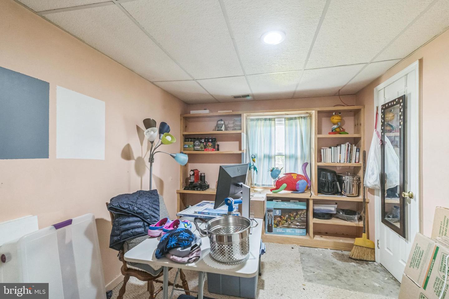 203 PEMBRIDGE DR, WINCHESTER, Virginia 22602, 5 Bedrooms Bedrooms, ,2 BathroomsBathrooms,Residential,For sale,203 PEMBRIDGE DR,VAFV2035360 MLS # VAFV2035360