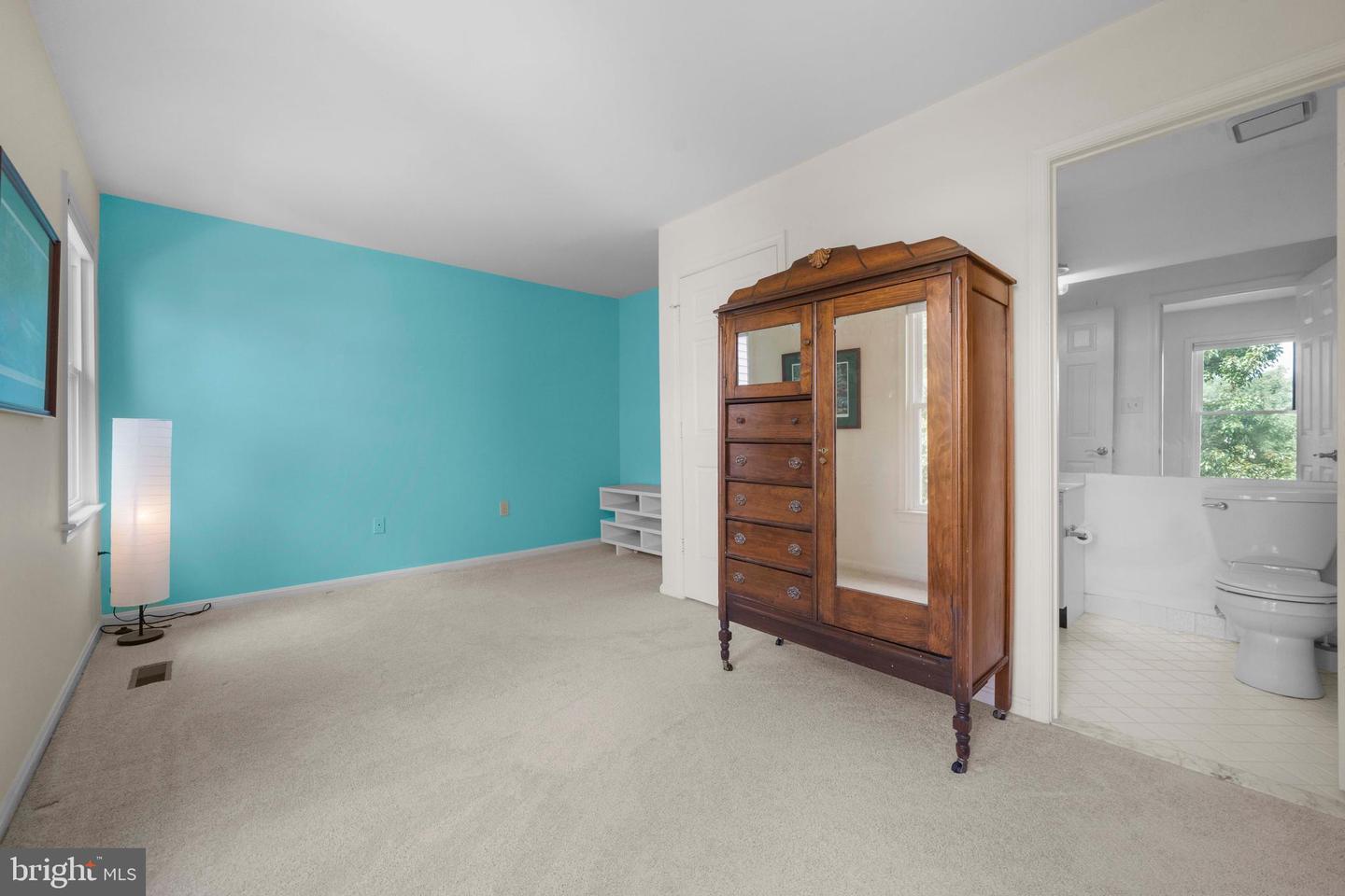 6505 RIVER TWEED LN, ALEXANDRIA, Virginia 22312, 2 Bedrooms Bedrooms, ,2 BathroomsBathrooms,Residential,For sale,6505 RIVER TWEED LN,VAFX2255170 MLS # VAFX2255170