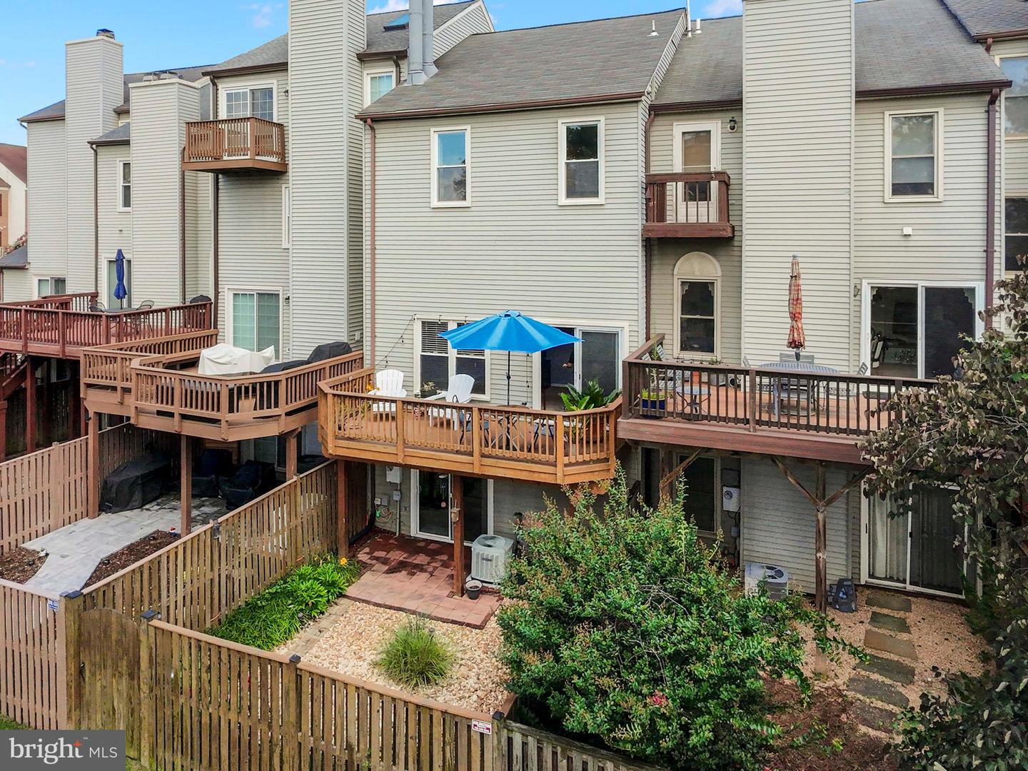 6505 RIVER TWEED LN, ALEXANDRIA, Virginia 22312, 2 Bedrooms Bedrooms, ,2 BathroomsBathrooms,Residential,For sale,6505 RIVER TWEED LN,VAFX2255170 MLS # VAFX2255170