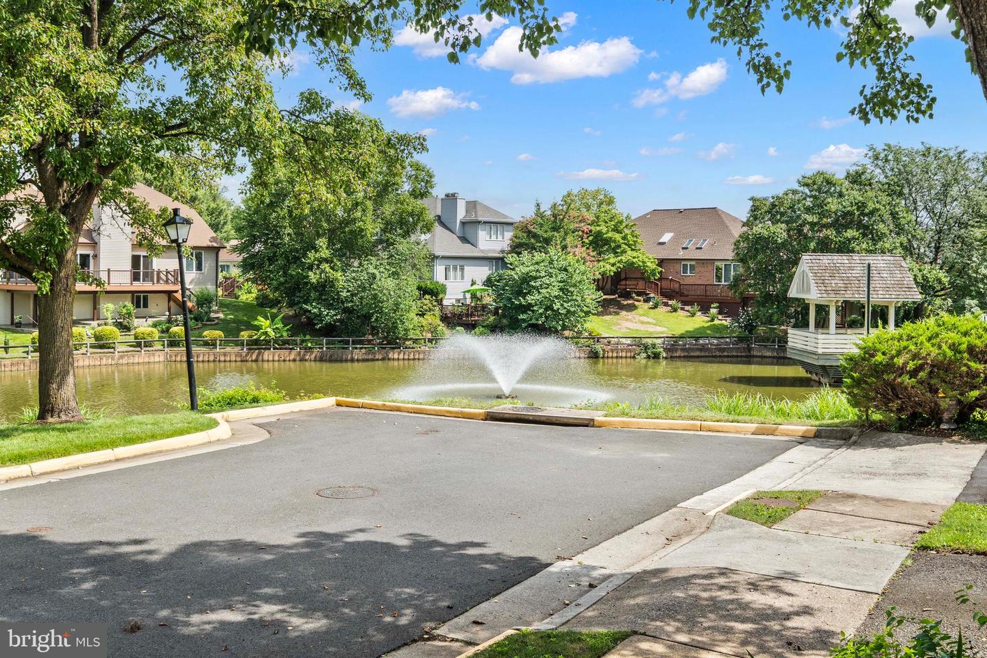 6505 RIVER TWEED LN, ALEXANDRIA, Virginia 22312, 2 Bedrooms Bedrooms, ,2 BathroomsBathrooms,Residential,For sale,6505 RIVER TWEED LN,VAFX2255170 MLS # VAFX2255170