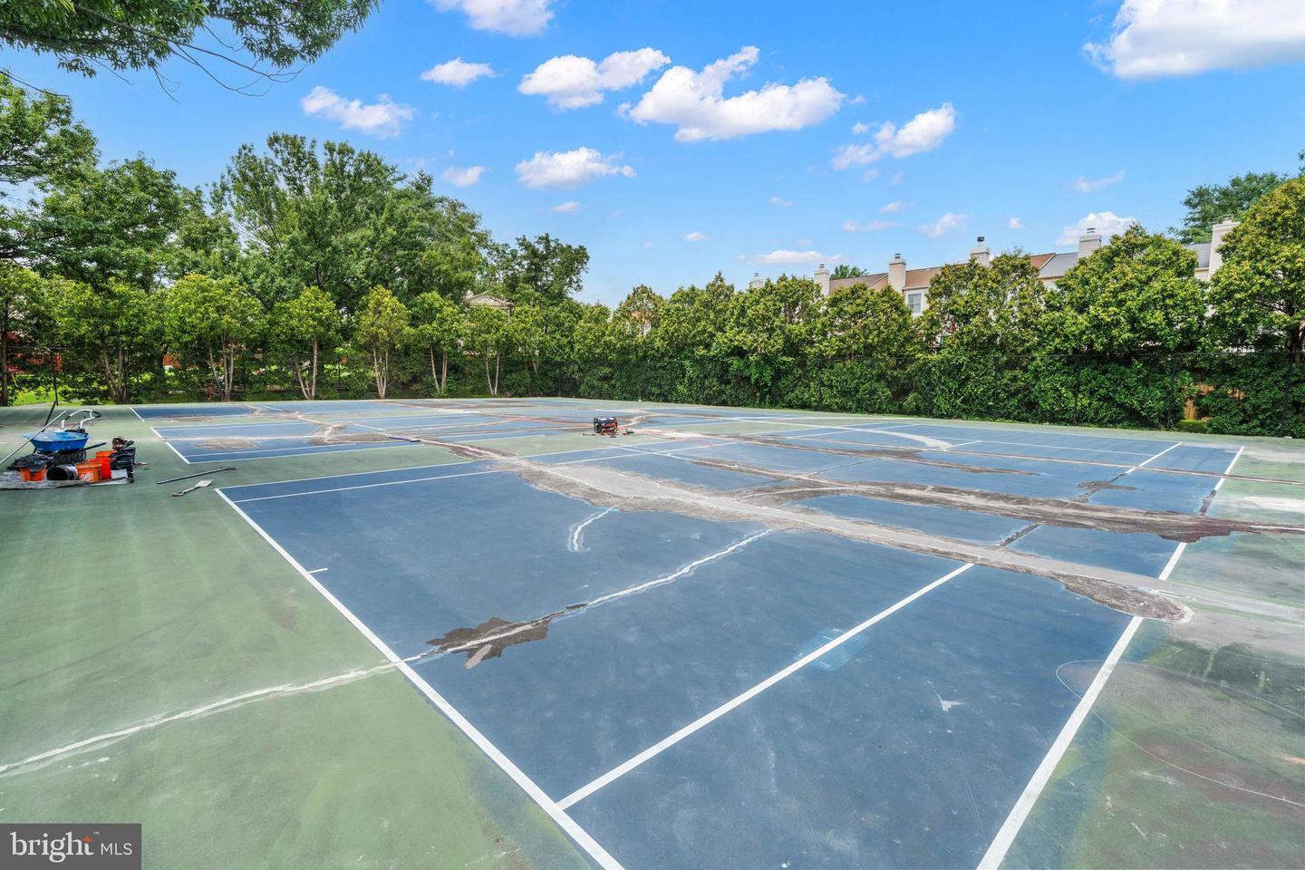 6505 RIVER TWEED LN, ALEXANDRIA, Virginia 22312, 2 Bedrooms Bedrooms, ,2 BathroomsBathrooms,Residential,For sale,6505 RIVER TWEED LN,VAFX2255170 MLS # VAFX2255170