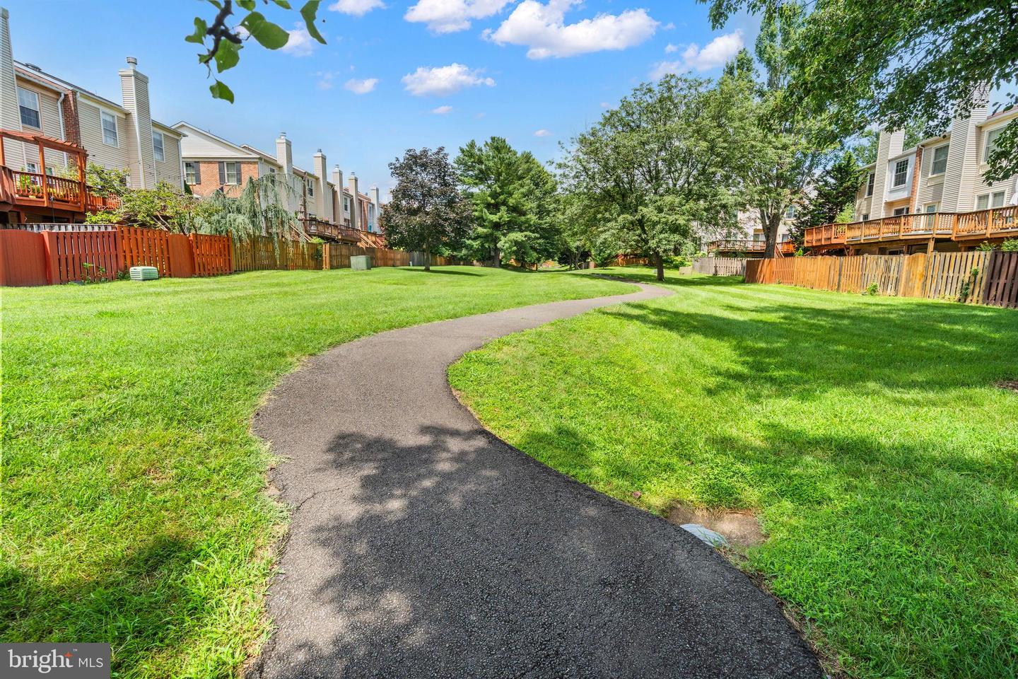 6505 RIVER TWEED LN, ALEXANDRIA, Virginia 22312, 2 Bedrooms Bedrooms, ,2 BathroomsBathrooms,Residential,For sale,6505 RIVER TWEED LN,VAFX2255170 MLS # VAFX2255170