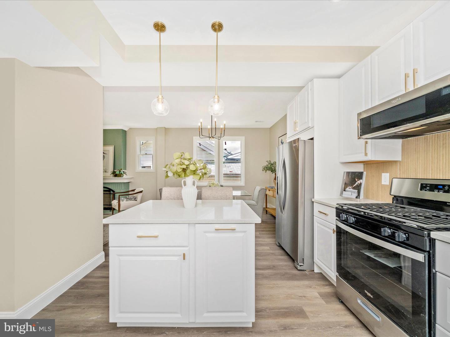 2140 32ND ST SE, WASHINGTON, District Of Columbia 20020, 3 Bedrooms Bedrooms, ,3 BathroomsBathrooms,Residential,For sale,2140 32ND ST SE,DCDC2210288 MLS # DCDC2210288