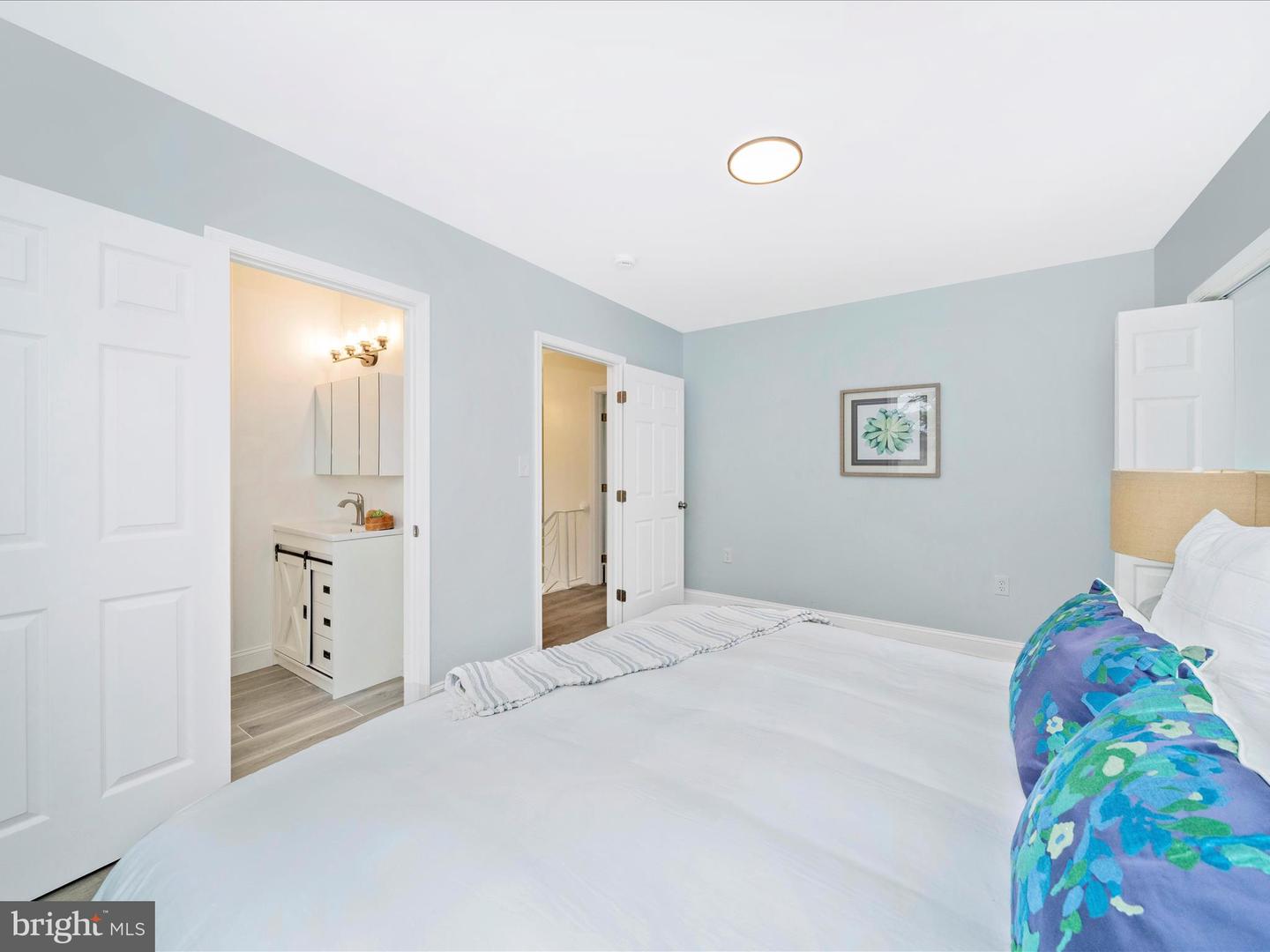 2140 32ND ST SE, WASHINGTON, District Of Columbia 20020, 3 Bedrooms Bedrooms, ,3 BathroomsBathrooms,Residential,For sale,2140 32ND ST SE,DCDC2210288 MLS # DCDC2210288