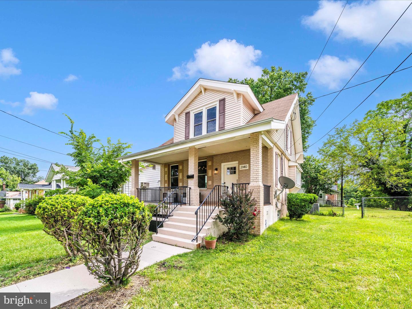 2140 32ND ST SE, WASHINGTON, District Of Columbia 20020, 3 Bedrooms Bedrooms, ,3 BathroomsBathrooms,Residential,For sale,2140 32ND ST SE,DCDC2210288 MLS # DCDC2210288
