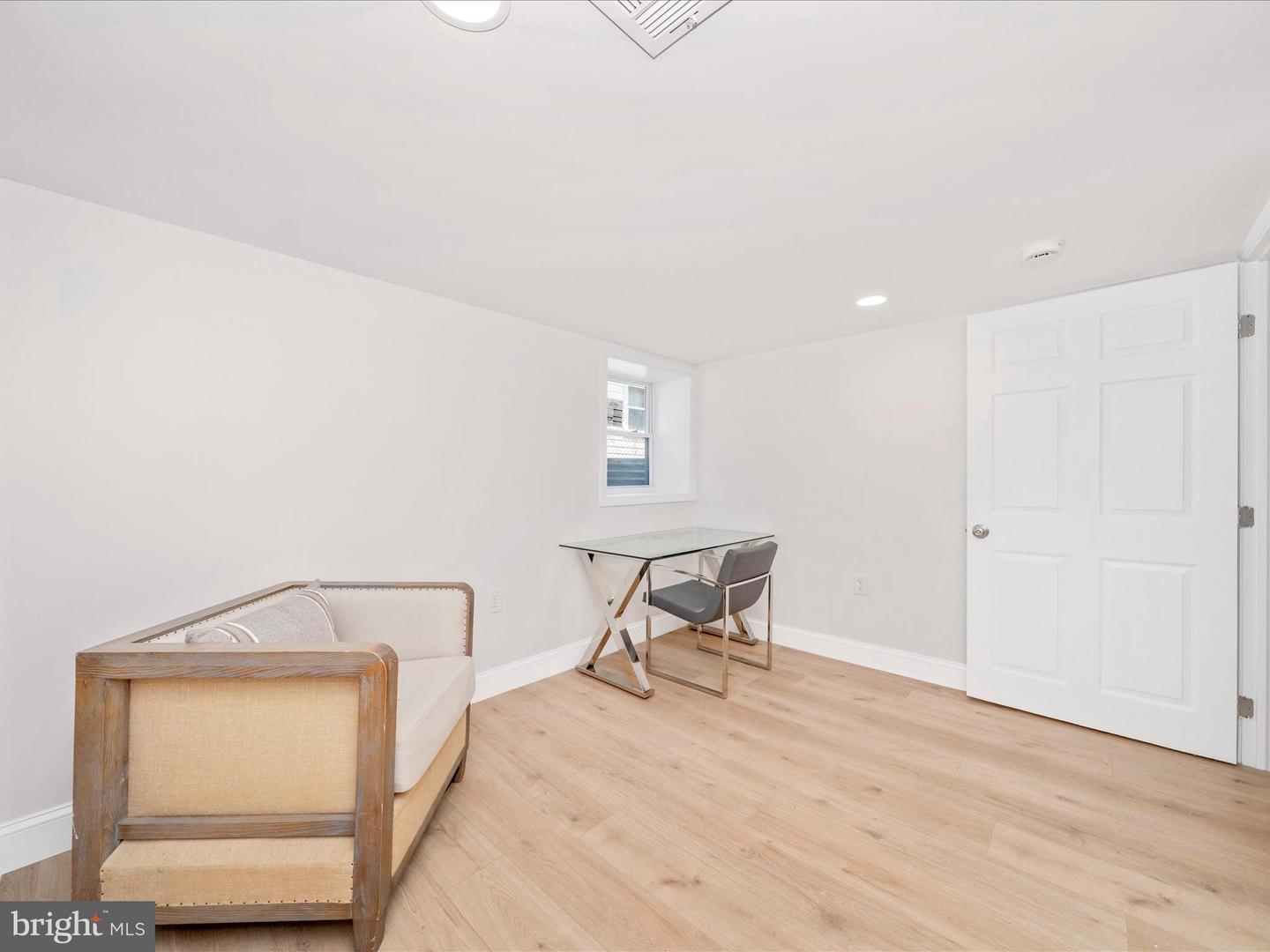 2140 32ND ST SE, WASHINGTON, District Of Columbia 20020, 3 Bedrooms Bedrooms, ,3 BathroomsBathrooms,Residential,For sale,2140 32ND ST SE,DCDC2210288 MLS # DCDC2210288